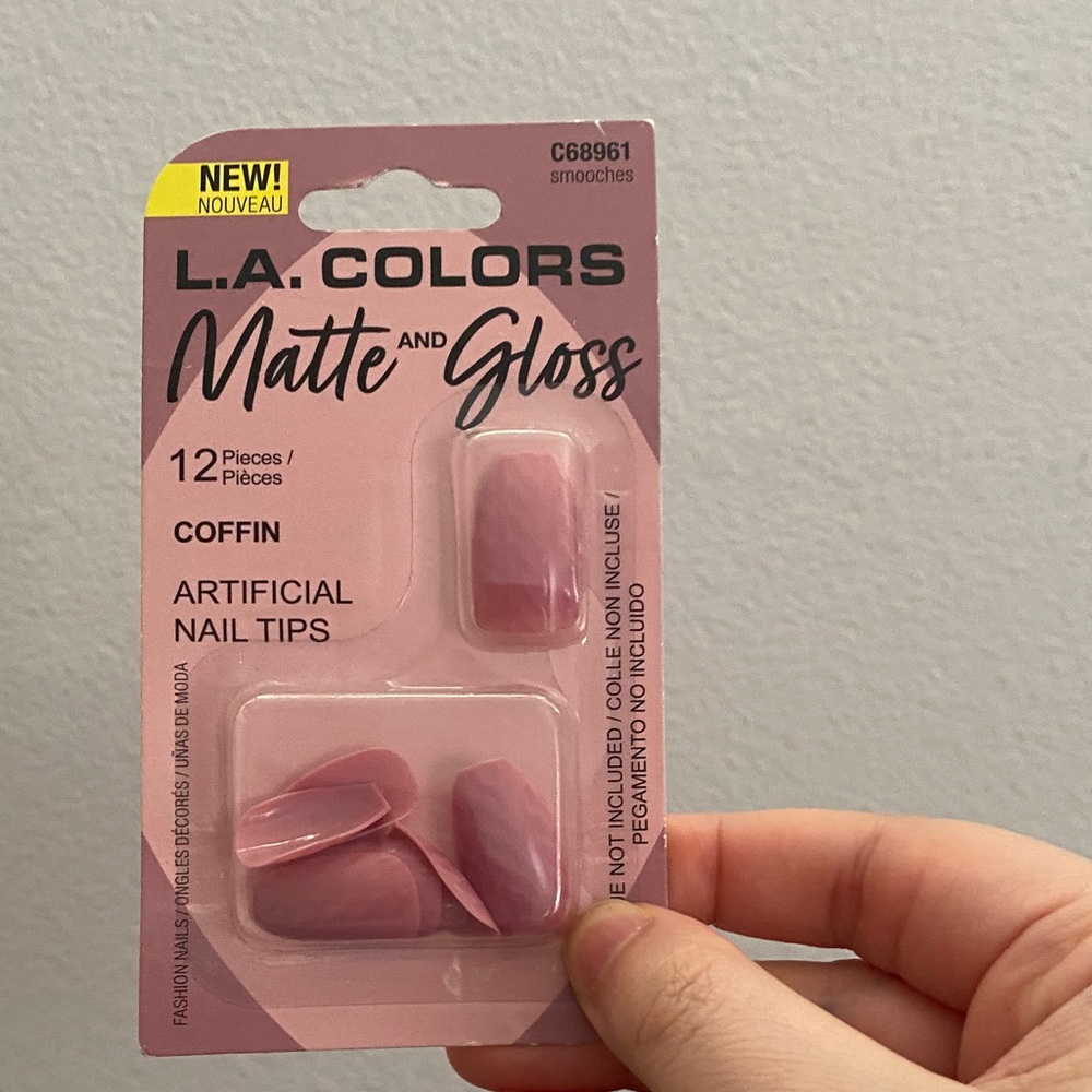 L.A. Colors Matte & Gloss Pink Nail Tips